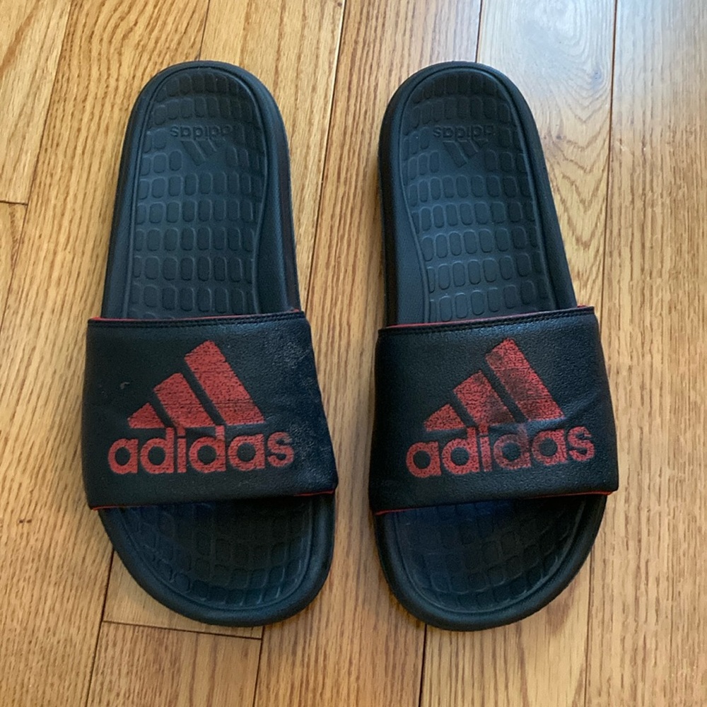 Men’s Adidas black and red slides